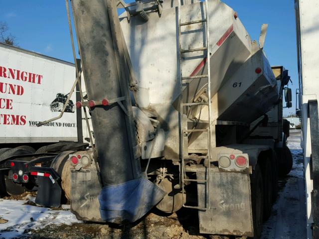 4V5KC9GG56N410599 - 2006 VOLVO VHD WHITE photo 4