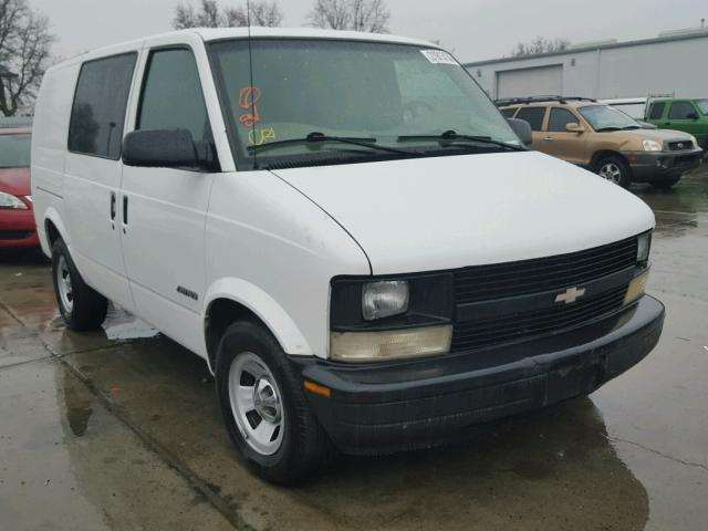 1GCDM19W51B152915 - 2001 CHEVROLET ASTRO WHITE photo 1