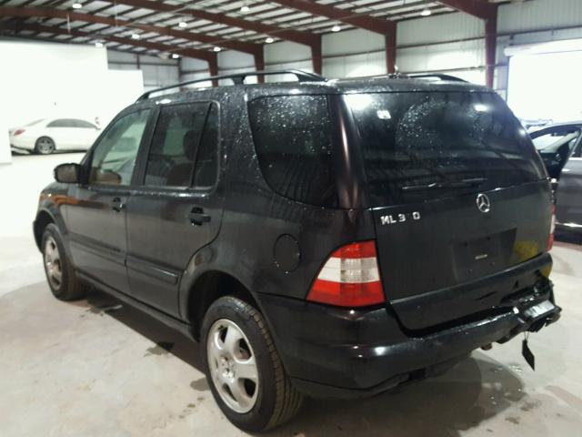 4JGAB57E74A504148 - 2004 MERCEDES-BENZ ML 350 BLACK photo 3