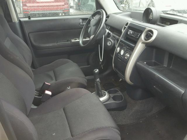 JTLKT334050201909 - 2005 TOYOTA SCION XB 灰色 照片 5