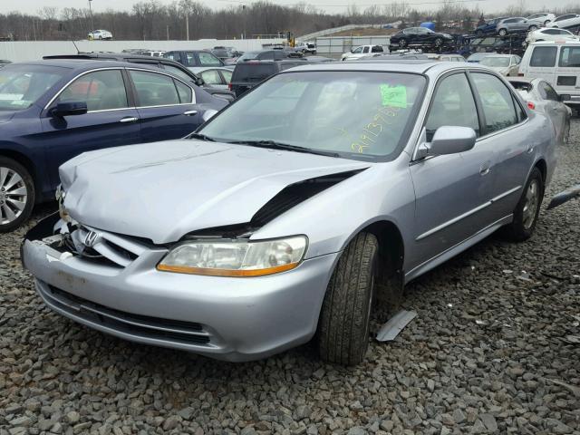 1HGCG16512A030866 - 2002 HONDA ACCORD EX SILVER photo 2