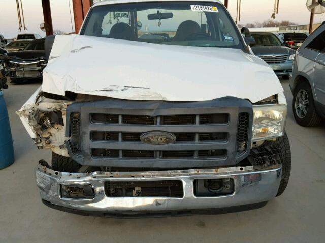 1FTSF20P06EB58558 - 2006 FORD F250 SUPER WHITE photo 9