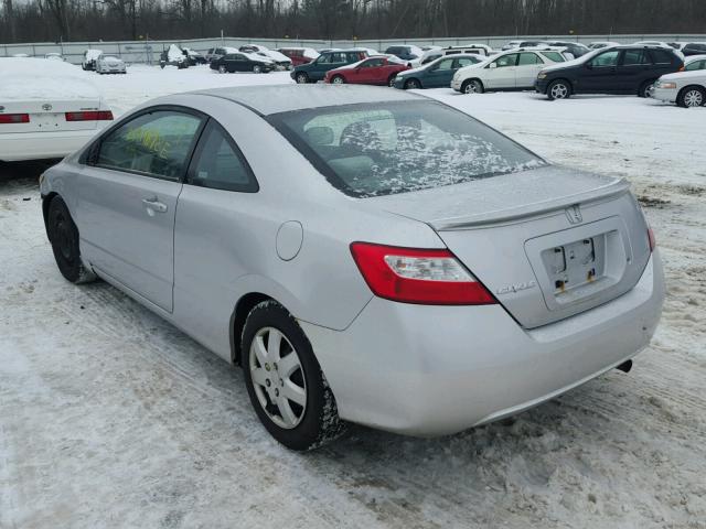 2HGFG12606H552469 - 2006 HONDA CIVIC LX SILVER photo 3