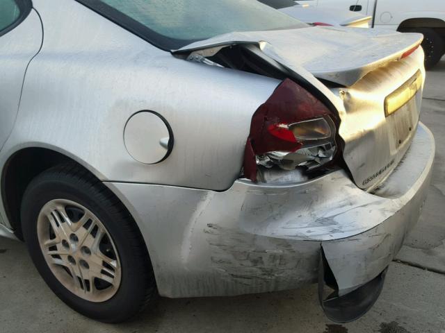 2G2WP522641258054 - 2004 PONTIAC GRAND PRIX ვერცხლისფერი ფოტო 9