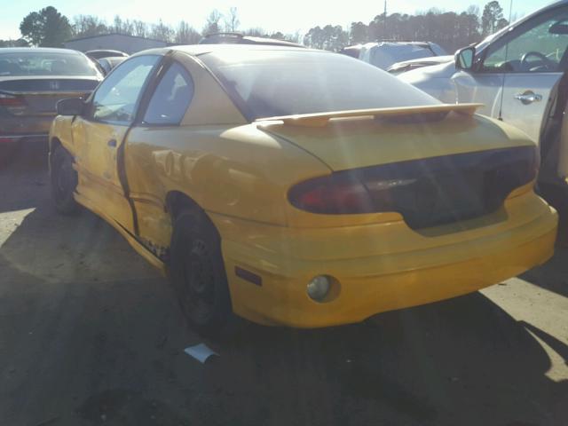 1G2JB124027249823 - 2002 PONTIAC SUNFIRE SE YELLOW photo 3