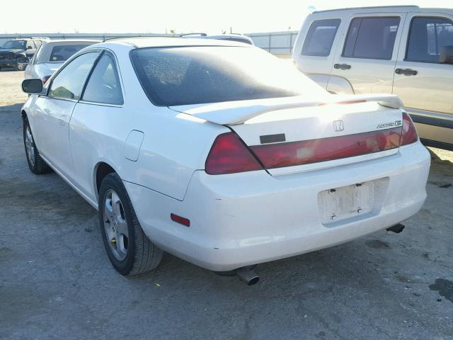 1HGCG2258YA000333 - 2000 HONDA ACCORD EX WHITE photo 3