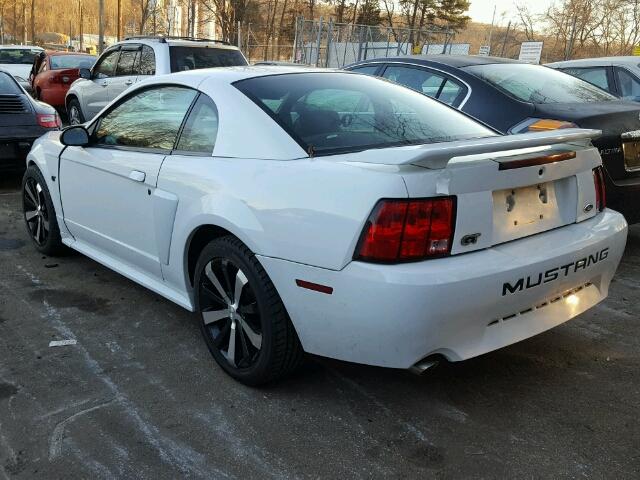 1FAFP42X12F173832 - 2002 FORD MUSTANG GT WHITE photo 3