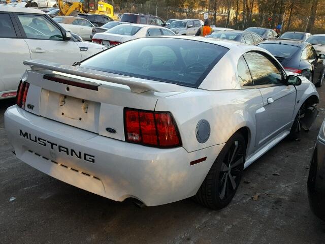 1FAFP42X12F173832 - 2002 FORD MUSTANG GT WHITE photo 4