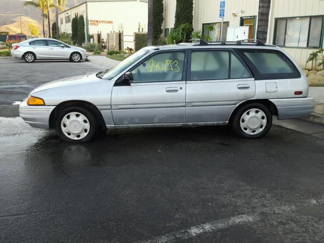 1FASP15J5TW145764 - 1996 FORD ESCORT LX SILVER photo 9