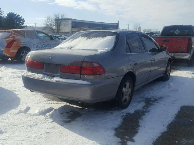 1HGCG1657YA002529 - 2000 HONDA ACCORD EX SILVER photo 4