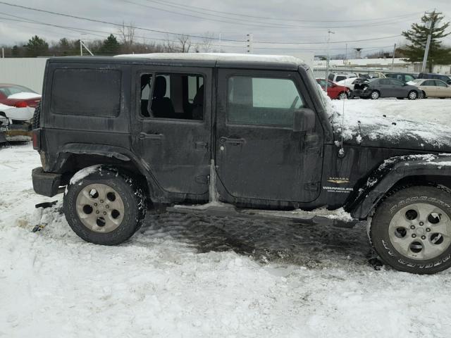 1C4HJWEG4FL527779 - 2015 JEEP WRANGLER U BLACK photo 9