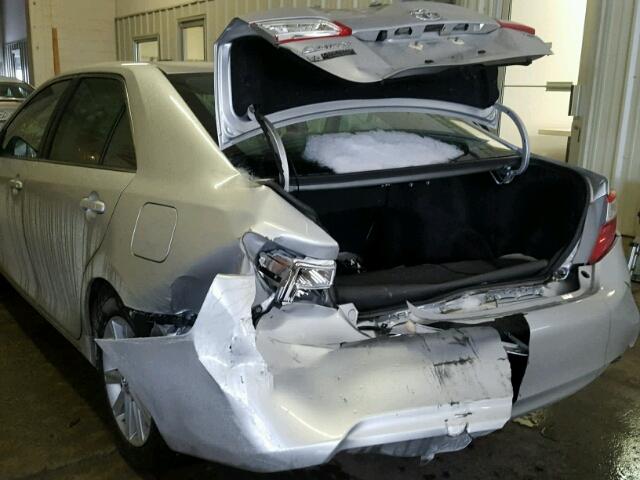 4T4BF1FK7ER403111 - 2014 TOYOTA CAMRY L SILVER photo 9