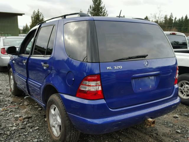 4JGAB54E0YA206969 - 2000 MERCEDES-BENZ ML 320 BLUE photo 3