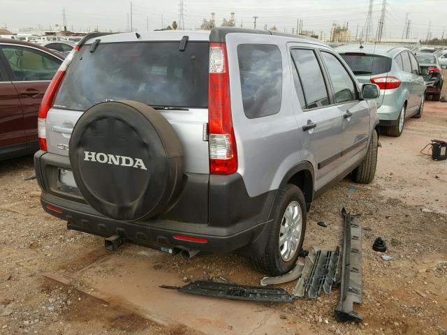 JHLRD78805C006758 - 2005 HONDA CR-V EX SILVER photo 4