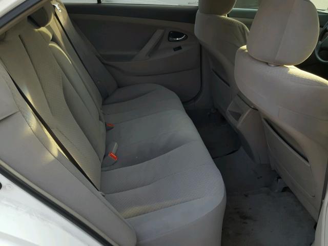 4T4BE46K29R050531 - 2009 TOYOTA CAMRY BASE WHITE photo 6