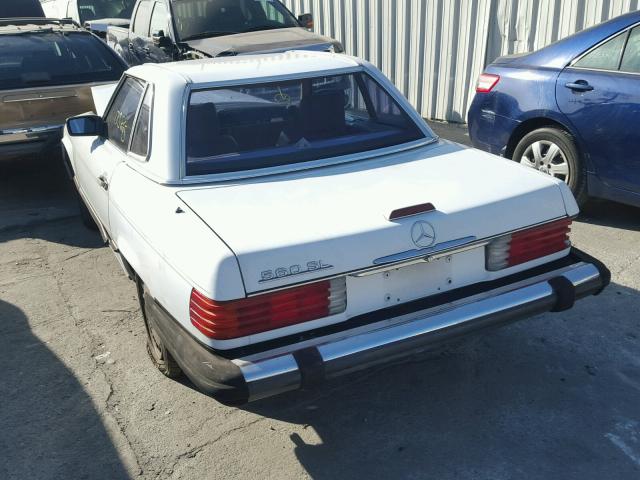 WDBBA48D8JA088679 - 1988 MERCEDES-BENZ 560 SL WHITE photo 3