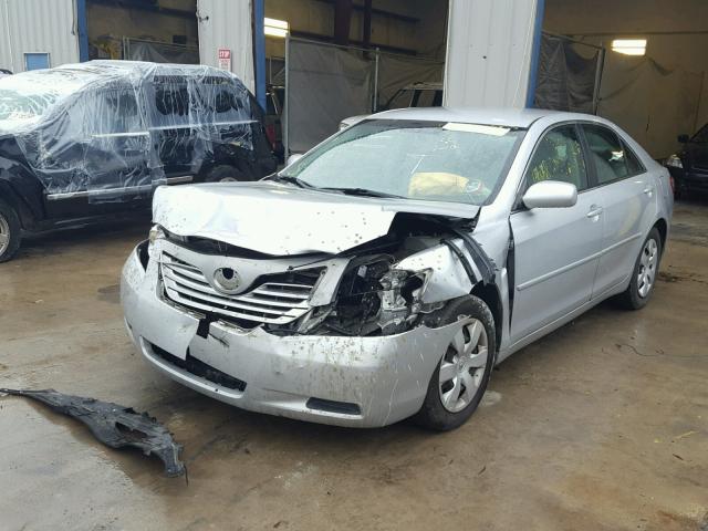 4T1BK46K47U010046 - 2007 TOYOTA CAMRY NEW SILVER photo 2