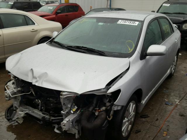 2T1BU4EE5AC515821 - 2010 TOYOTA COROLLA BA SILVER photo 2