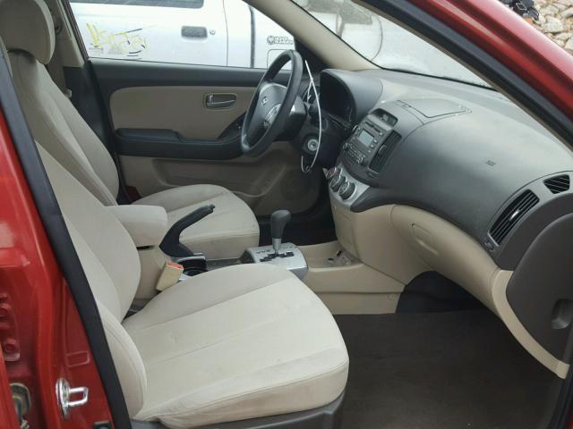 KMHDU46DX9U661933 - 2009 HYUNDAI ELANTRA GL RED photo 5