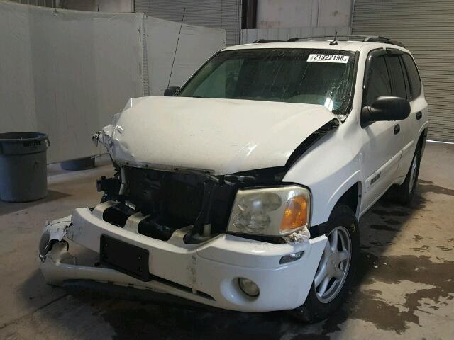 1GKDT13S652134491 - 2005 GMC ENVOY WHITE photo 2