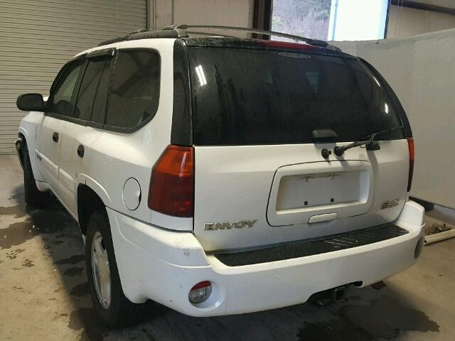 1GKDT13S652134491 - 2005 GMC ENVOY WHITE photo 3