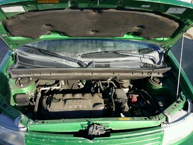 JTLKT334464064564 - 2006 TOYOTA SCION XB GREEN photo 7