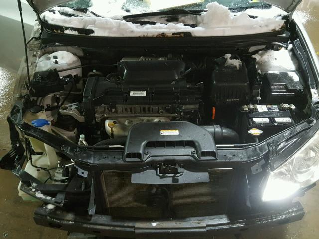 KMHDU46D68U585903 - 2008 HYUNDAI ELANTRA GL SILVER photo 7