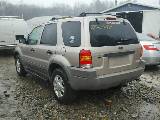 1FMCU04161KF92400 - 2001 FORD ESCAPE XLT TAN photo 3