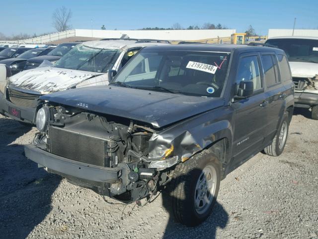 1C4NJPBA4CD673470 - 2012 JEEP PATRIOT SP GRAY photo 2