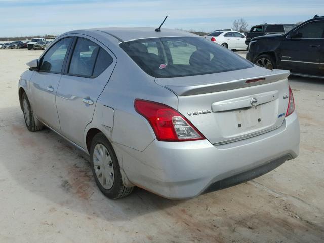 3N1CN7AP8FL801566 - 2015 NISSAN VERSA S SILVER photo 3