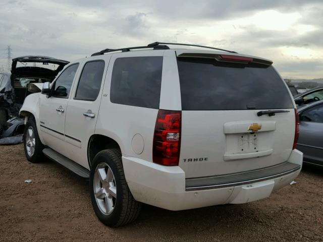 1GNSKCE07DR112798 - 2013 CHEVROLET TAHOE K150 WHITE photo 3