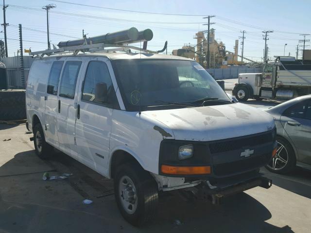 1GCGG25V561180489 - 2006 CHEVROLET EXPRESS G2 WHITE photo 1