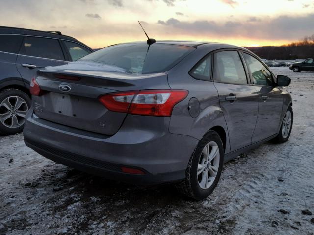 1FADP3F26EL457253 - 2014 FORD FOCUS SE GRAY photo 4