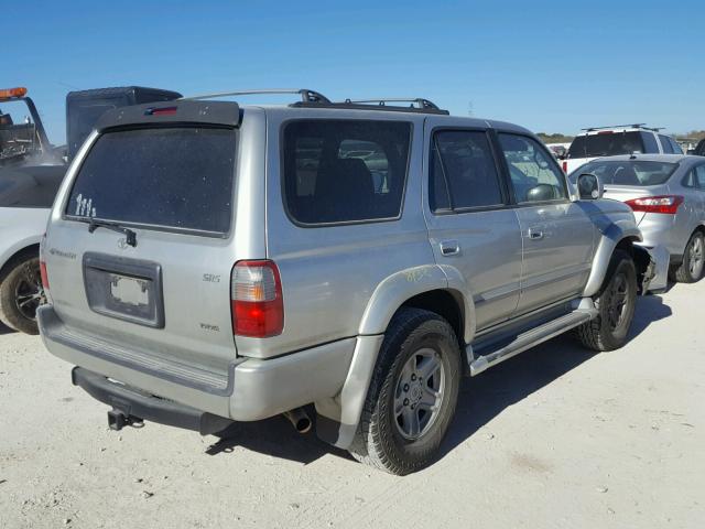 JT3GN86R7Y0140812 - 2000 TOYOTA 4RUNNER SR SILVER photo 4