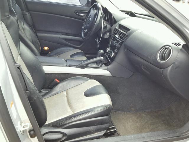 JM1FE17N740131709 - 2004 MAZDA RX8 SILVER photo 5