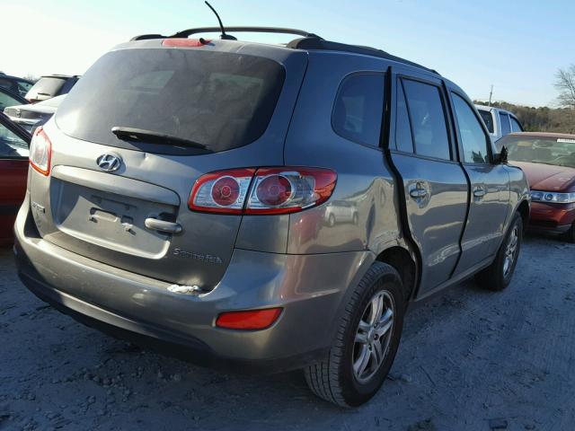 5XYZG3AB1BG029721 - 2011 HYUNDAI SANTA FE G GRAY photo 4