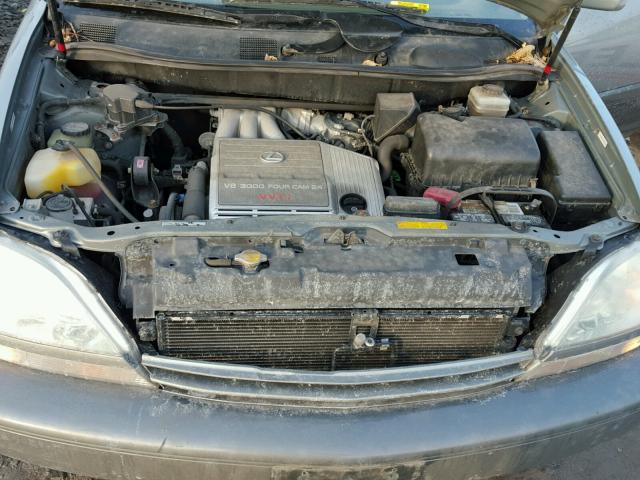 JTJHF10U820258373 - 2002 LEXUS RX 300 GRAY photo 7