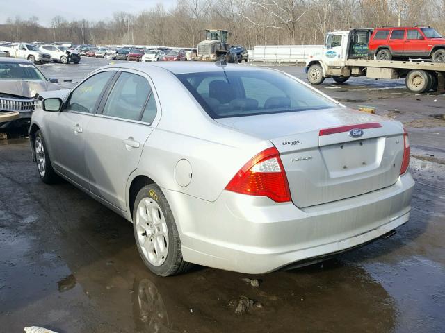 3FAHP0HA9AR403946 - 2010 FORD FUSION SE SILVER photo 3