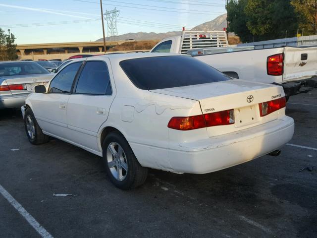 4T1BG22K71U871000 - 2001 TOYOTA CAMRY CE WHITE photo 3