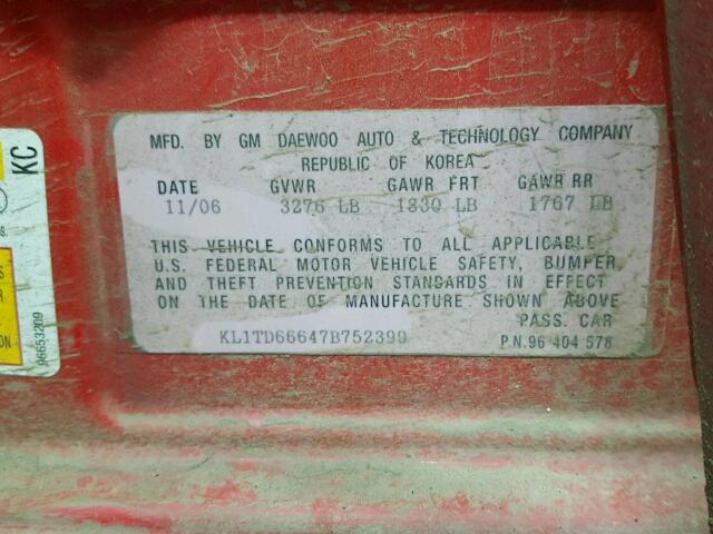 KL1TD66647B752399 - 2007 CHEVROLET AVEO BASE RED photo 10