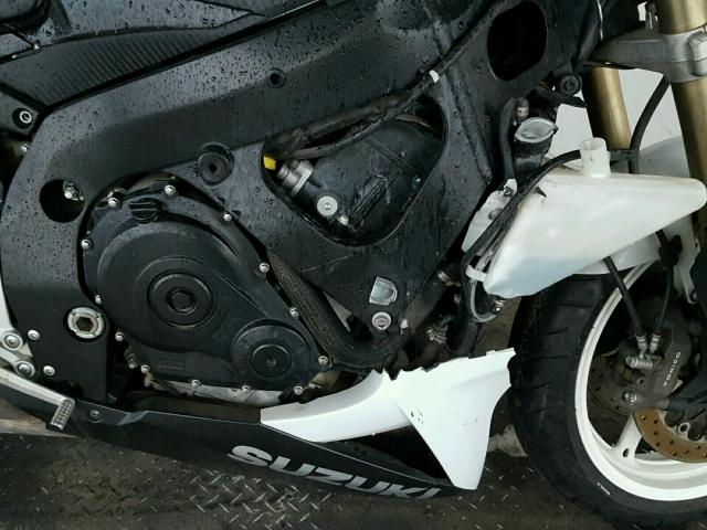 JS1GN7EAX82110428 - 2008 SUZUKI GSX-R600 TWO TONE photo 7