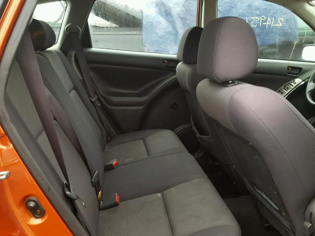 5Y2SL62854Z465610 - 2004 PONTIAC VIBE ORANGE photo 6