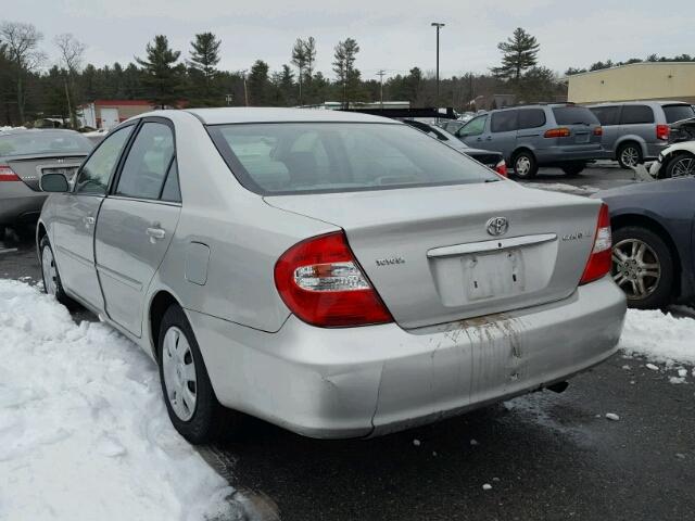 4T1BE32K54U788746 - 2004 TOYOTA CAMRY LE SILVER photo 3