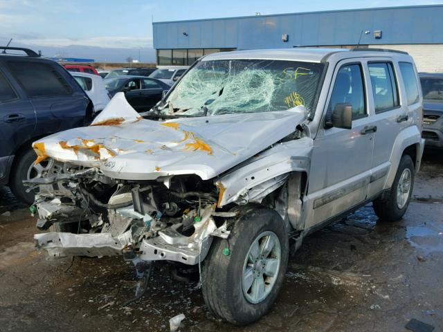 1J4PN2GK5BW540425 - 2011 JEEP LIBERTY SP SILVER photo 2