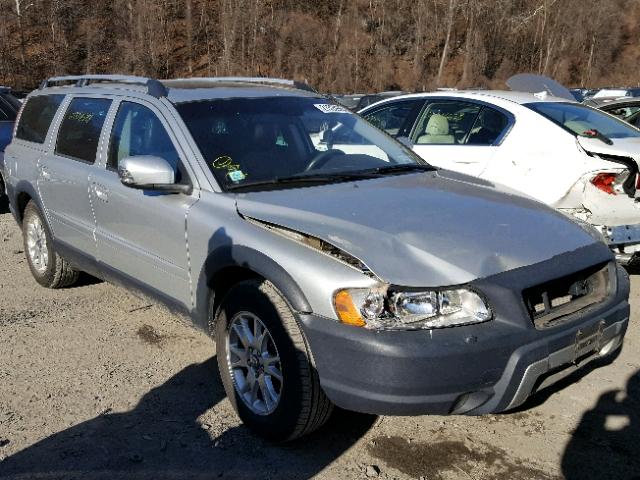 YV4SZ592471275873 - 2007 VOLVO XC70 SILVER photo 1