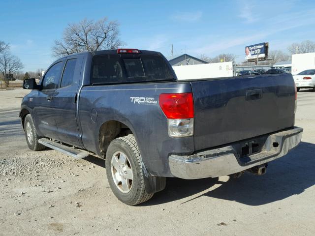 5TFBV54128X043266 - 2008 TOYOTA TUNDRA DOU BLUE photo 3