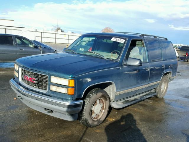 1GKEC13K3SJ754978 - 1995 GMC YUKON GREEN photo 2