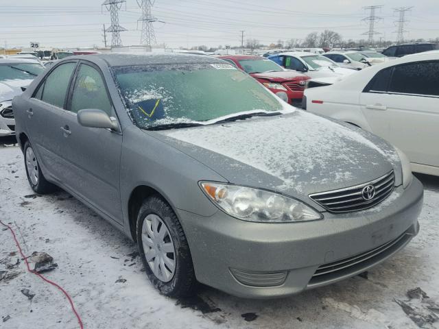 JTDBE30K663057162 - 2006 TOYOTA CAMRY LE BEIGE photo 1