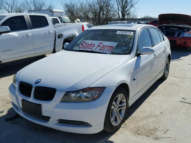 WBAVA37568NL58317 - 2008 BMW 328 I WHITE photo 2