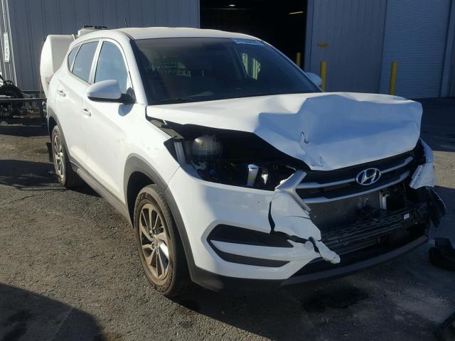 KM8J23A43HU551315 - 2017 HYUNDAI TUCSON SE WHITE photo 1